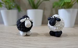 1shopforyou 2 Miniature Sheep Figurines, White & Black, Made from The Best Special of Clay in Thailand. It is an Ideal Handicraft for Decorating Home and Garden.